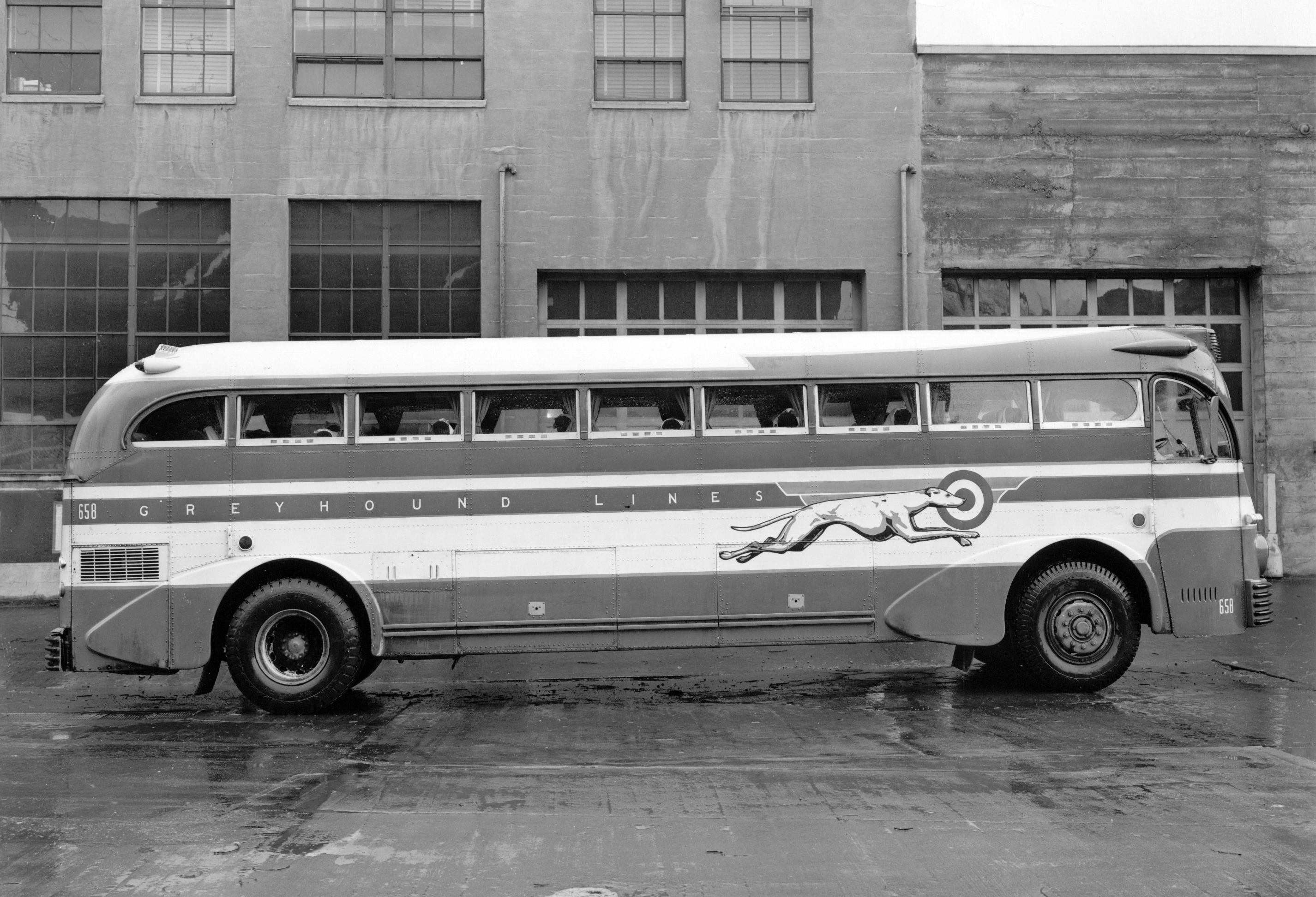 Mercedes Benz 1940 Bus